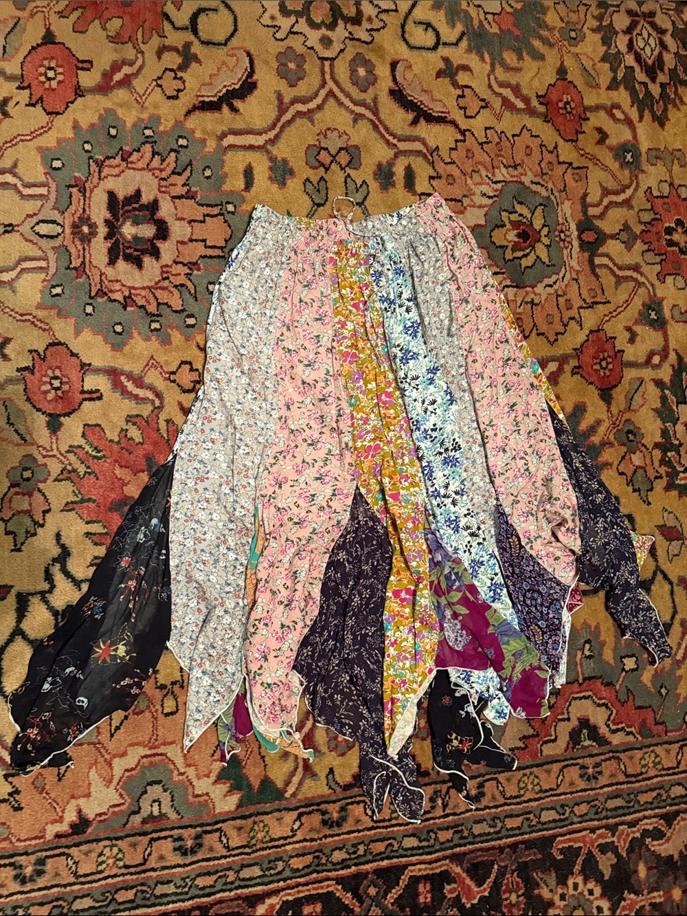 Bohemian Multi-Panel Floral Patchwork large Skirt - Pink Mix